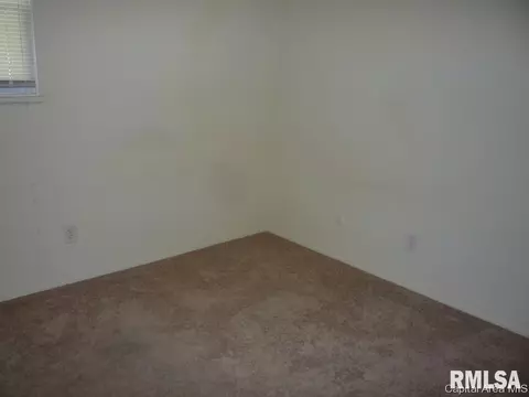 192 Archer Ave, Springfield, IL 62704 photo 6