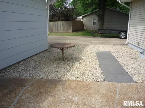 192 Archer Ave, Springfield, IL 62704 photo 11