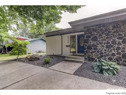 2312 S Bates Ave, Springfield, IL 62704 photo 2