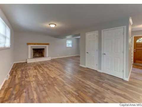 17 Andover Dr, Springfield, IL 62704 photo 13