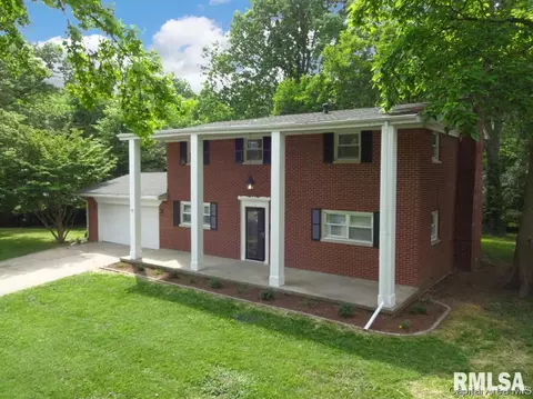 17 Andover Dr, Springfield, IL 62704 photo 2