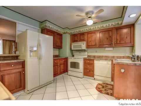 25 Ridge Ct, Springfield, IL 62703 photo 6