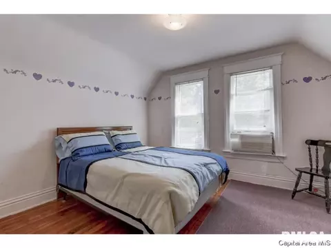 2263 S 10th St, Springfield, IL 62703 photo 4