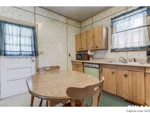 2263 S 10th St, Springfield, IL 62703 photo 16