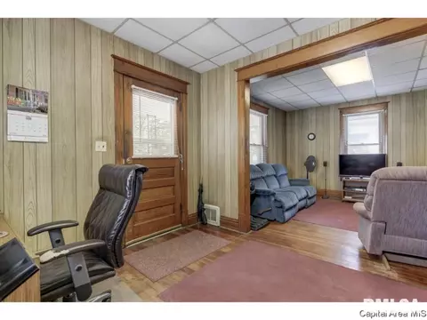 2263 S 10th St, Springfield, IL 62703 photo 10