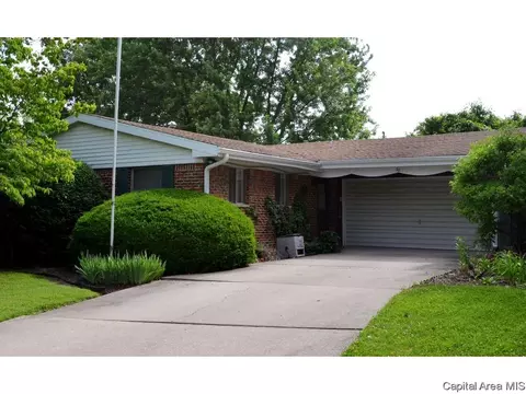 38 Royal Rd, Springfield, IL 62702 photo 1