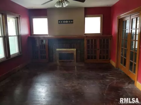 1525 S 4th St, Springfield, IL 62703 photo 3
