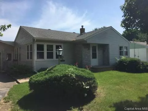 1102 Sunset Dr, Viola, IL 61486 photo 1