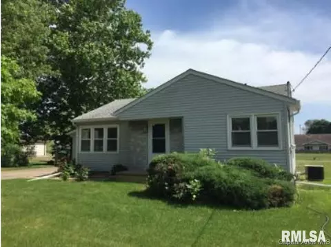 1102 Sunset Dr, Viola, IL 61486 photo 2