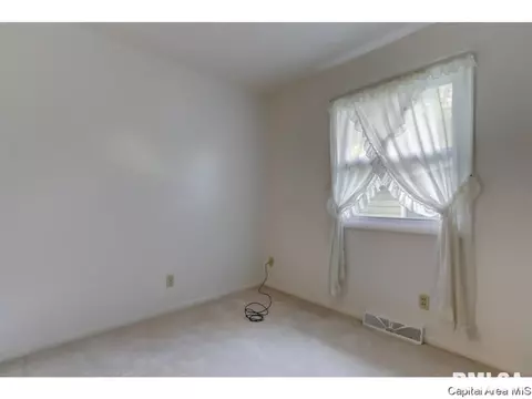 3236 Warner Dr, Springfield, IL 62703 photo 23