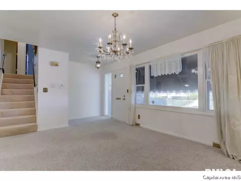 3236 Warner Dr, Springfield, IL 62703 photo 10