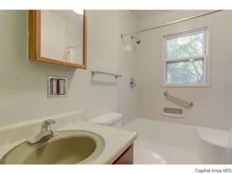 3236 Warner Dr, Springfield, IL 62703 photo 36