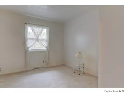 3236 Warner Dr, Springfield, IL 62703 photo 21