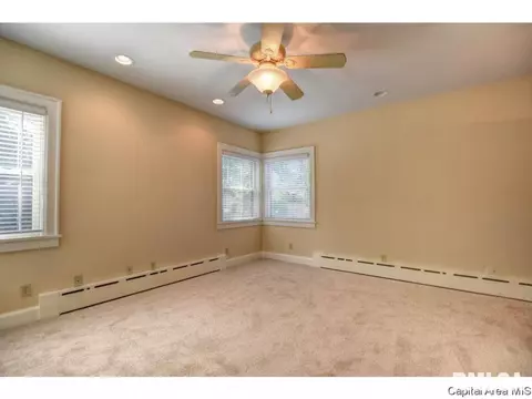 1925 S Bates Ave, Springfield, IL 62704 photo 29