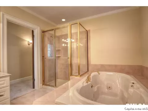 1925 S Bates Ave, Springfield, IL 62704 photo 25