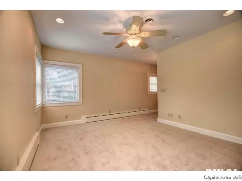 1925 S Bates Ave, Springfield, IL 62704 photo 28