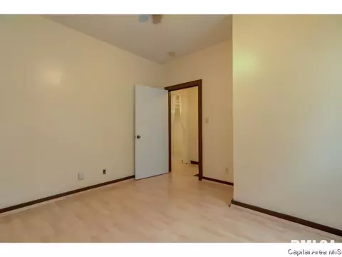 2163 S 10th St, Springfield, IL 62703 photo 18