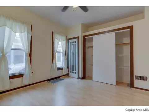 2163 S 10th St, Springfield, IL 62703 photo 16