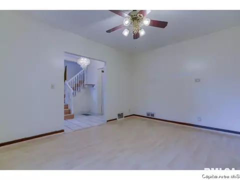 2163 S 10th St, Springfield, IL 62703 photo 7
