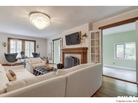 944 Williams, Springfield, IL 62704 photo 9