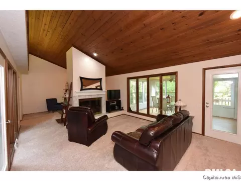 12 Forest Green Dr, Springfield, IL 62711 photo 23