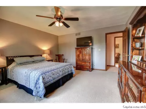 4044 Guilford Dr, Springfield, IL 62711 photo 17