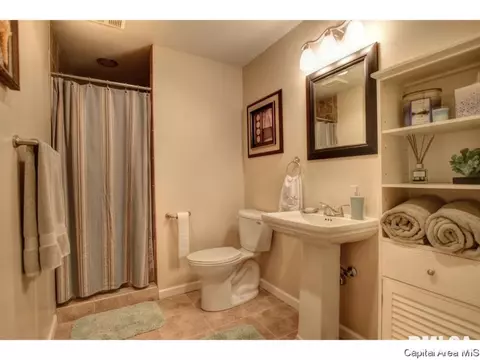 4044 Guilford Dr, Springfield, IL 62711 photo 28