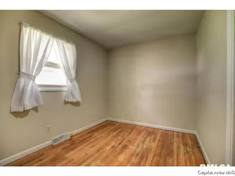 1828 Albert St, Springfield, IL 62702 photo 16