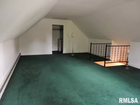 620 E Oak St, Taylorville, IL 62568 photo 19