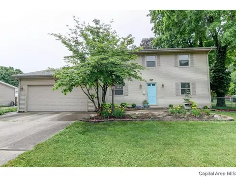 2304 Westview Dr, Springfield, IL 62704 photo 3