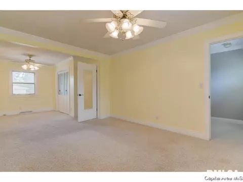 2304 Westview Dr, Springfield, IL 62704 photo 18