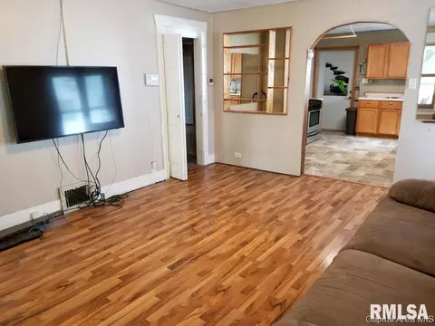 2228 S 10th, Springfield, IL 62703 photo 3