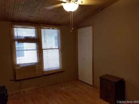 2228 S 10th, Springfield, IL 62703 photo 6