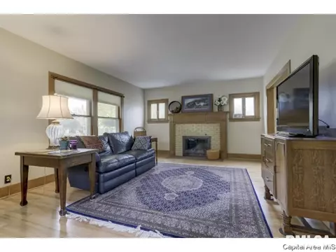 1509 Holmes, Springfield, IL 62704 photo 4