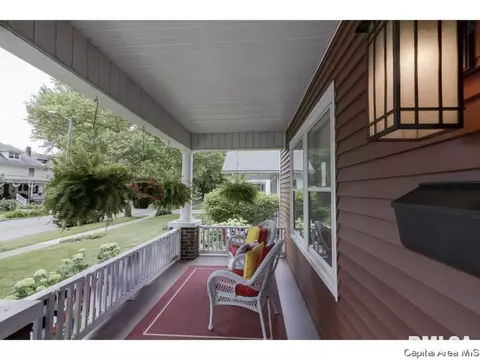 1509 Holmes, Springfield, IL 62704 photo 2