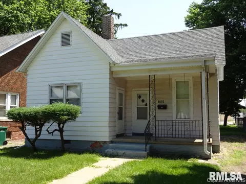 1616 S 8th St, Springfield, IL 62703 photo 1