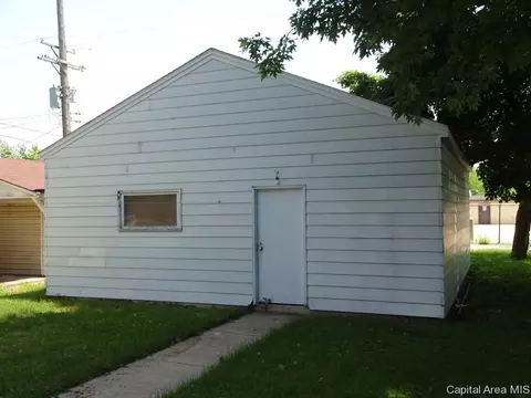 1616 S 8th St, Springfield, IL 62703 photo 2