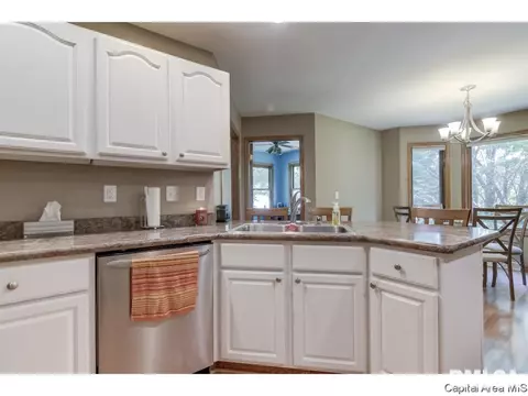6010 Farrier Pl, Springfield, IL 62712 photo 12
