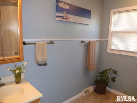 2021 N 20th St, Springfield, IL 62702 photo 20