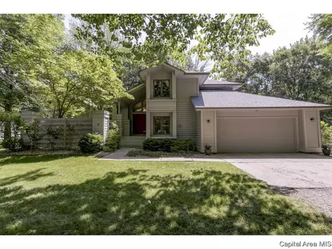 6 Forest Rdg, Springfield, IL 62712 photo 1