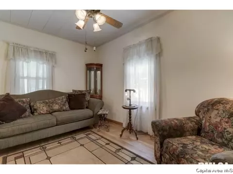 2616 Holmes, Springfield, IL 62704 photo 3