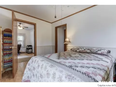 2616 Holmes, Springfield, IL 62704 photo 13