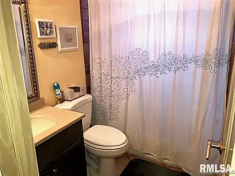 1404 S Walnut, Springfield, IL 62704 photo 9