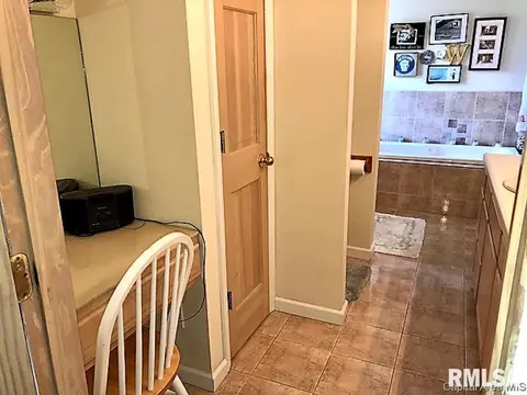 1404 S Walnut, Springfield, IL 62704 photo 16