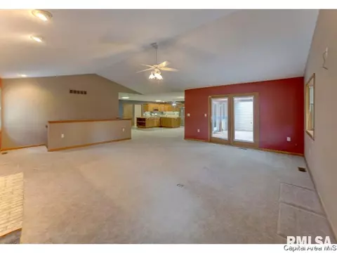 4110 Mcgregor Ln, Springfield, IL 62711 photo 5