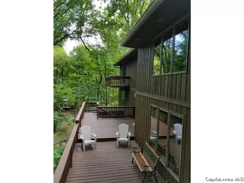 3 Ottowood Dr, Springfield, IL 62711 photo 2