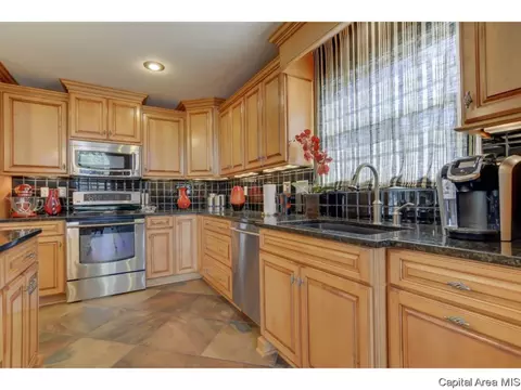 5009 Johanne Ct, Springfield, IL 62711 photo 13