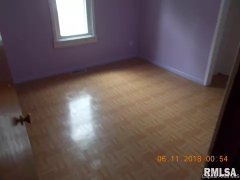 2109 E Kys, Springfield, IL 62702 photo 3