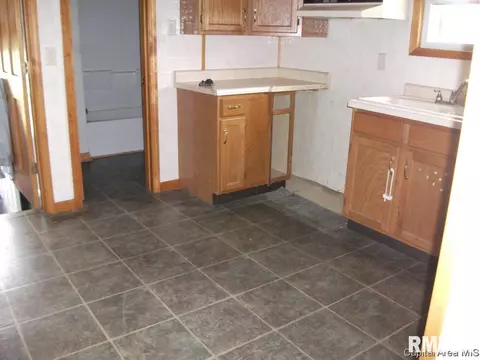 2109 E Kys, Springfield, IL 62702 photo 15
