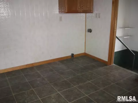 2109 E Kys, Springfield, IL 62702 photo 14